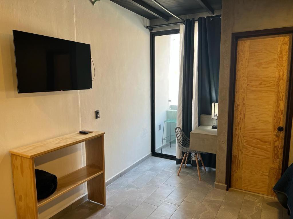 Zitácuaro Hotel Ciclovia & Terraza מראה חיצוני תמונה