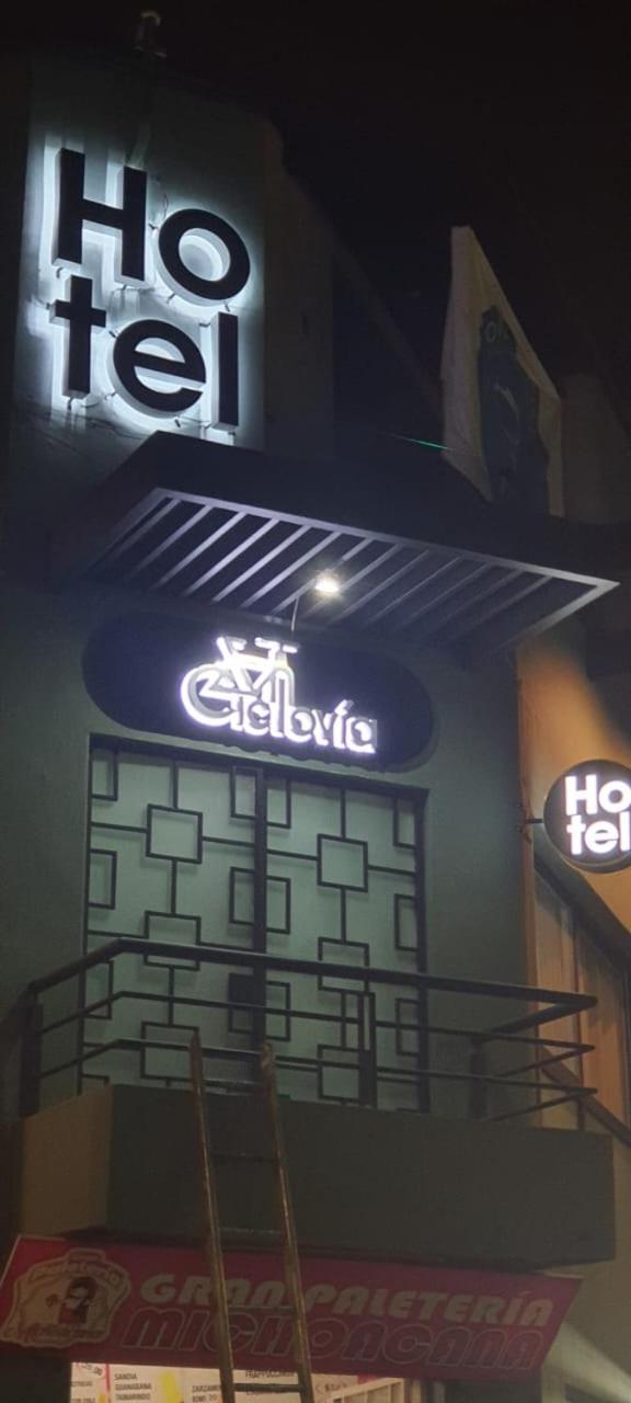 Zitácuaro Hotel Ciclovia & Terraza מראה חיצוני תמונה